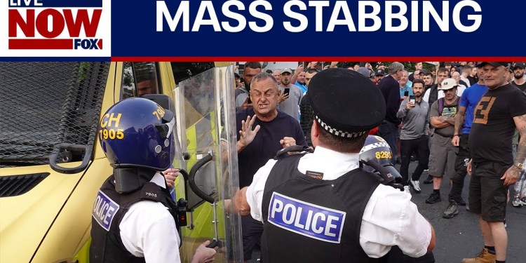 Stabbing in UK leaves 3 dead, multiple injured | LiveNOW from FOX Stabbing in UK leaves 3 dead, multiple injured | LiveNOW from FOX