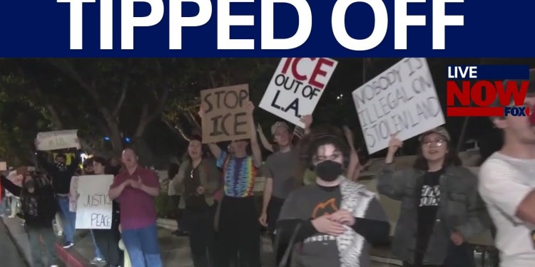 Anti-ICE protesters tipped off about LA hotel housing ICE agents Anti-ICE protesters tipped off about LA hotel housing ICE agents