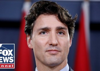 Trudeau has hot mic moment about Trump’s Canada remarks Trudeau has hot mic moment about Trump’s Canada remarks