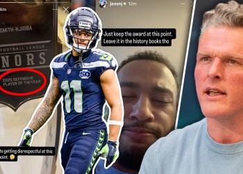 Jaxon Smith-Njigba Got His Offensive Player Of the Year Trophy With A MASSIVE Typo On It… Jaxon Smith-Njigba Got His Offensive Player Of the Year Trophy With A MASSIVE Typo On It…