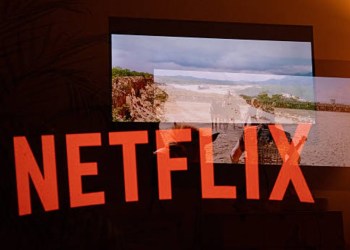 Netflix Issues Cautious Forecast Amid WBD Saga Netflix Issues Cautious Forecast Amid WBD Saga