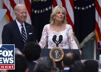 Lawrence Jones: How insane is this family? Lawrence Jones: How insane is this family?