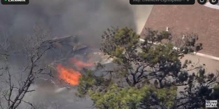 RAW FEED: Firefighters battling huge hotel fire in Houston RAW FEED: Firefighters battling huge hotel fire in Houston