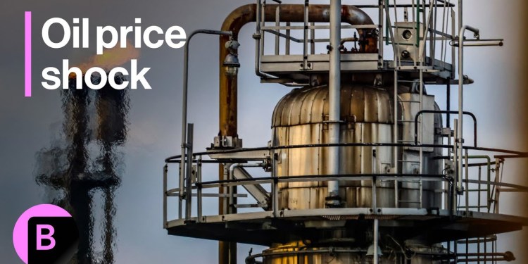 Trump’s Russia U-Turn: US Blacklists Oil Giants Rosneft & Lukoil Trump’s Russia U-Turn: US Blacklists Oil Giants Rosneft & Lukoil