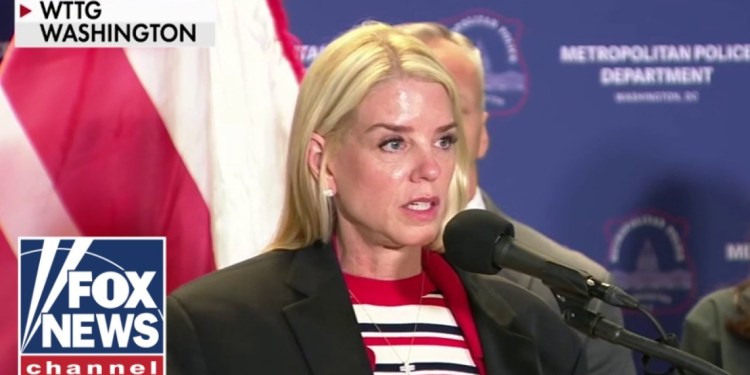 Pam Bondi vows prosecution ‘to the fullest extent of the law’ for killing of Israeli diplomats Pam Bondi vows prosecution ‘to the fullest extent of the law’ for killing of Israeli diplomats