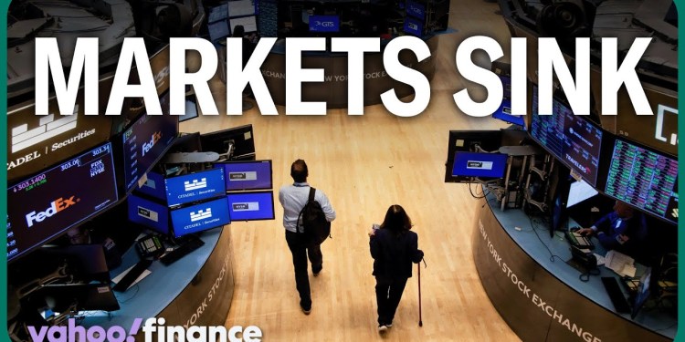 Markets sink: Strategist talks economic softness, says economy is breaking down Markets sink: Strategist talks economic softness, says economy is breaking down