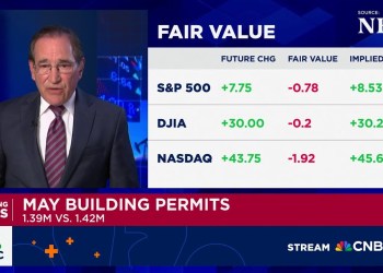 Housing starts hit five-year low; jobless claims down Housing starts hit five-year low; jobless claims down