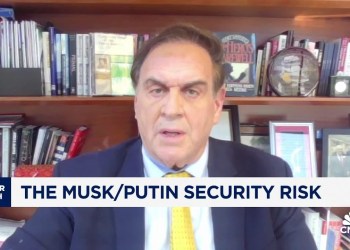 Musk has a 22-year history working with Putin, now it’s really alarming, says Yale’s Jeff Sonnenfeld Musk has a 22-year history working with Putin, now it’s really alarming, says Yale’s Jeff Sonnenfeld