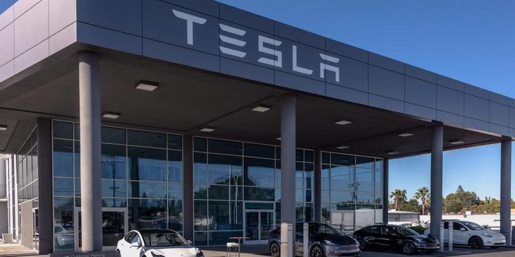 rewrite this title and make it good for SEOThe Key Metric Every Tesla Investor Is Focusing On rewrite this title and make it good for SEOThe Key Metric Every Tesla Investor Is Focusing On