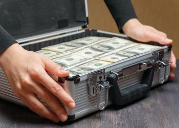 rewrite this title and make it good for SEODollar Falls Despite Strong US GDP Report rewrite this title and make it good for SEODollar Falls Despite Strong US GDP Report