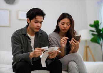 rewrite this title and make it good for SEOCombined or separate finances in marriage: Which option makes sense for you? rewrite this title and make it good for SEOCombined or separate finances in marriage: Which option makes sense for you?
