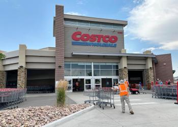 rewrite this title and make it good for SEOCostco, Teamsters reach tentative contract agreement, avoiding a strike rewrite this title and make it good for SEOCostco, Teamsters reach tentative contract agreement, avoiding a strike