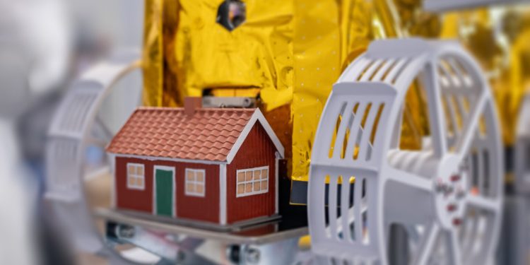 rewrite this title 2025 is going to be another big year for commercial moon missions rewrite this title 2025 is going to be another big year for commercial moon missions