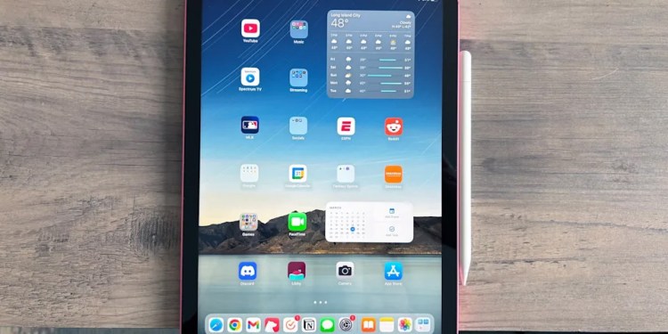 rewrite this title The best iPad deals you can get right now include the iPad A16 for 9 rewrite this title The best iPad deals you can get right now include the iPad A16 for 9