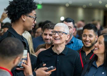 rewrite this title and make it good for SEOHow many employees does Apple have? A deeper look at the tech giant’s workforce rewrite this title and make it good for SEOHow many employees does Apple have? A deeper look at the tech giant’s workforce
