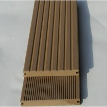 BPC Massivdiele WoodoSaba, 20 x 145 mm, sandfarbend, 4,00 m lang BPC Massivdiele WoodoSaba, 20 x 145 mm, sandfarbend, 4,00 m lang