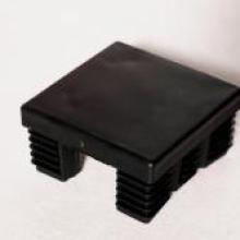 Pfostenkappe für Universal Alu Pfosten, 68 x 68 mm, anthrazit (geeignet für alle WPC Zäune) Pfostenkappe für Universal Alu Pfosten, 68 x 68 mm, anthrazit (geeignet für alle WPC Zäune)