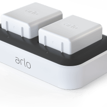 Arlo Doppelladestation Arlo Doppelladestation