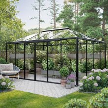 Pyramidenförmiges Gewächshaus Pyramidenförmiges Gewächshaus