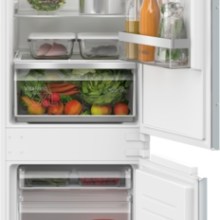 BOSCH Serie 4 Einbau-Kühl-Gefrier-Kombination mit Gefrierbereich unten 177.2 x 54.1 cm Schleppscharnier KIV86VSE0 BOSCH Serie 4 Einbau-Kühl-Gefrier-Kombination mit Gefrierbereich unten 177.2 x 54.1 cm Schleppscharnier KIV86VSE0