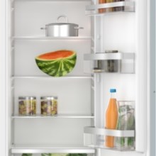 BOSCH Serie 4 Einbau-Kühlschrank 177.2 x 54.1 cm Flachscharnier KIR81VFE0 BOSCH Serie 4 Einbau-Kühlschrank 177.2 x 54.1 cm Flachscharnier KIR81VFE0