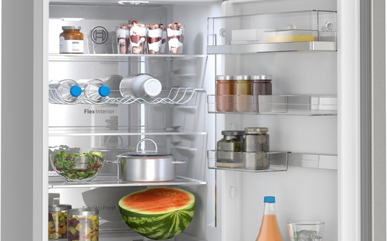 BOSCH Serie 6 Freistehende Kühl-Gefrier-Kombination mit Gefrierbereich unten 203 x 60 cm Edelstahl KGN39AIAU – Bild 5