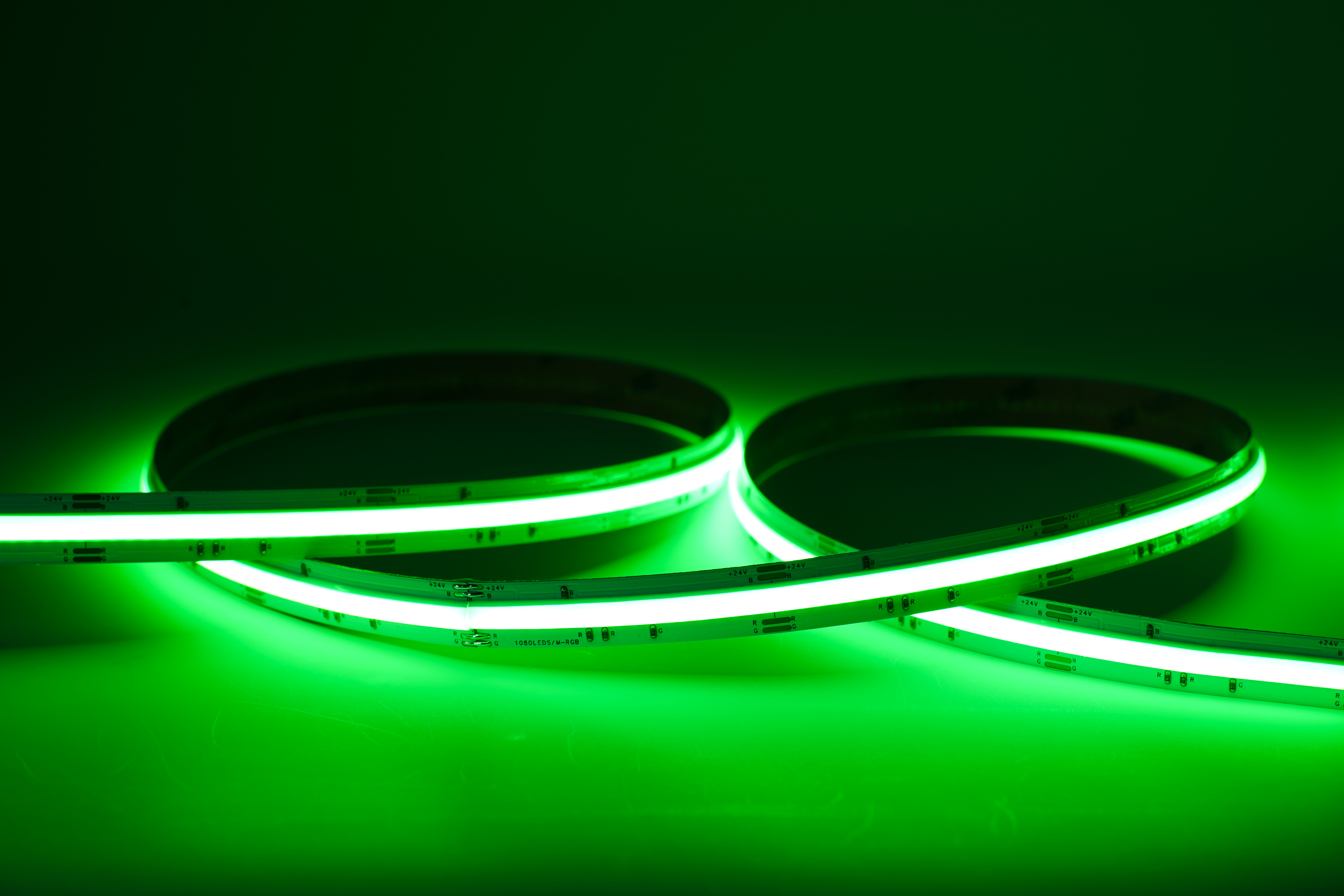 RGB LED-Streifen 12 mm – 1080 LEDs/m, 24 V, 14 W/m – homogenes RGB Band mit 180° Abstrahlwinkel – Bild 4