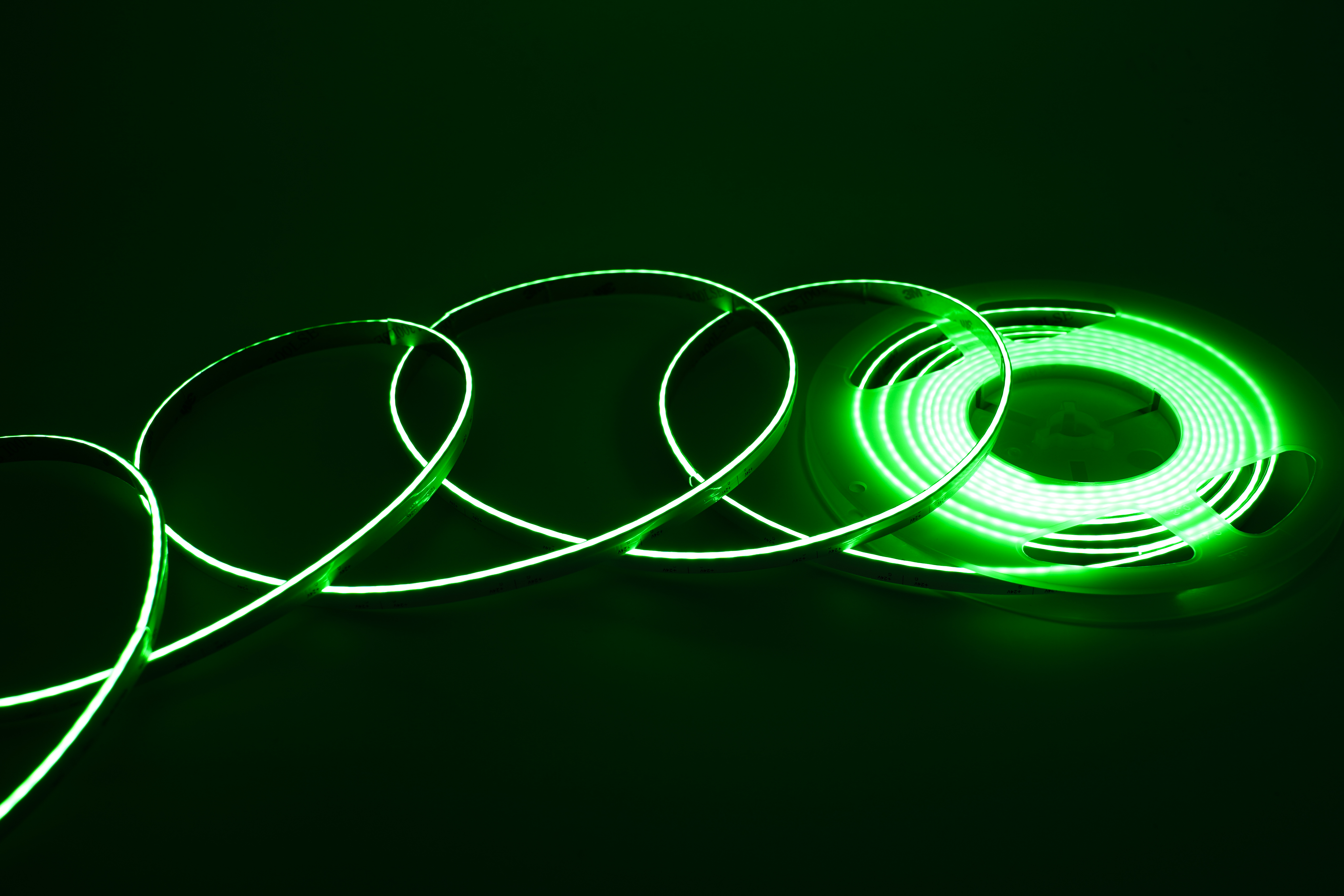 Side View COB RGB LED-Streifen 8 mm – 630 LEDs/m, 24 V, 10 W/m, seitliche Abstrahlung – Bild 4