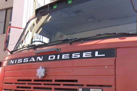 The One about the oldest active fire engine, a large water tanker, manufactured in 1988, retires. The One about the oldest active fire engine, a large water tanker, manufactured in 1988, retires.