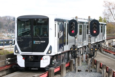 The One about Seibu Railway unveiling the new L00 Series trains which were inspired by the Seibu Lions baseball team The One about Seibu Railway unveiling the new L00 Series trains which were inspired by the Seibu Lions baseball team