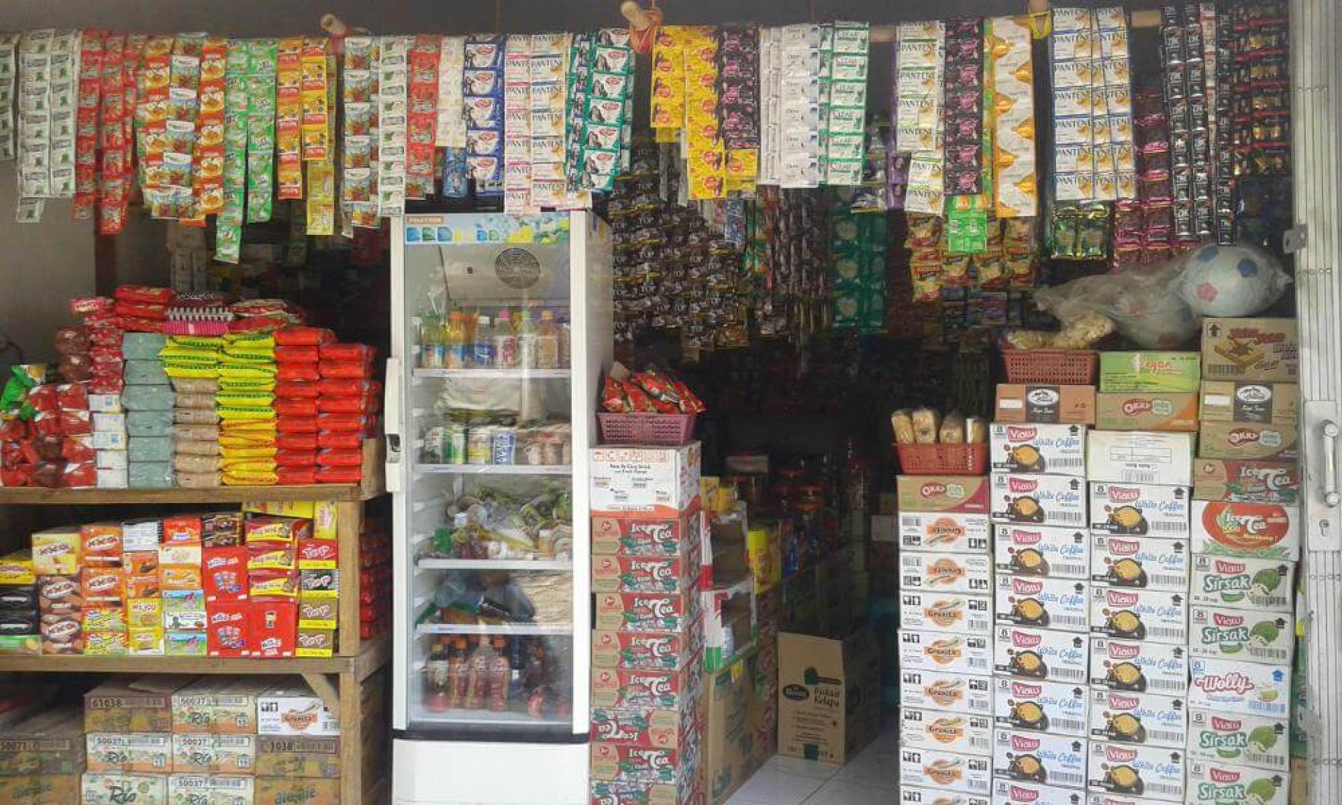 Warung Dengan Etalase Di Depan Sejak Dulu Warung Padang Yang Saya Kenal Pakai Etalase. Di Mana Pun Warung Dengan Etalase Di Depan Sejak Dulu Warung Padang Yang Saya Kenal Pakai Etalase. Di Mana Pun