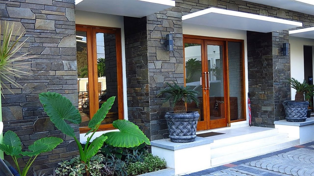 Contoh Teras Depan Rumah 15 Ide Sulap Teras Depan Rumah Jadi Ruang Tamu, Gampang Ditiru! Contoh Teras Depan Rumah 15 Ide Sulap Teras Depan Rumah Jadi Ruang Tamu, Gampang Ditiru!