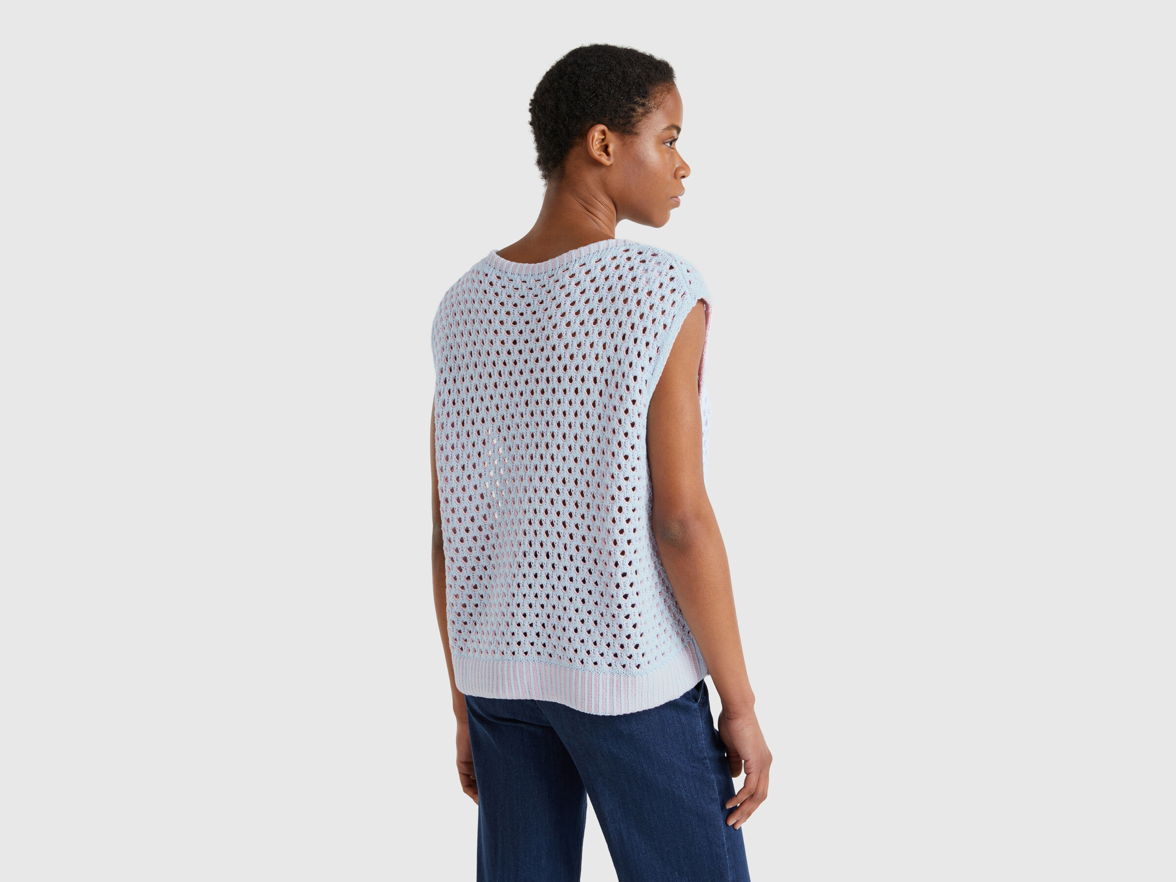 Gilet perforé sur-ajusté – Image 2