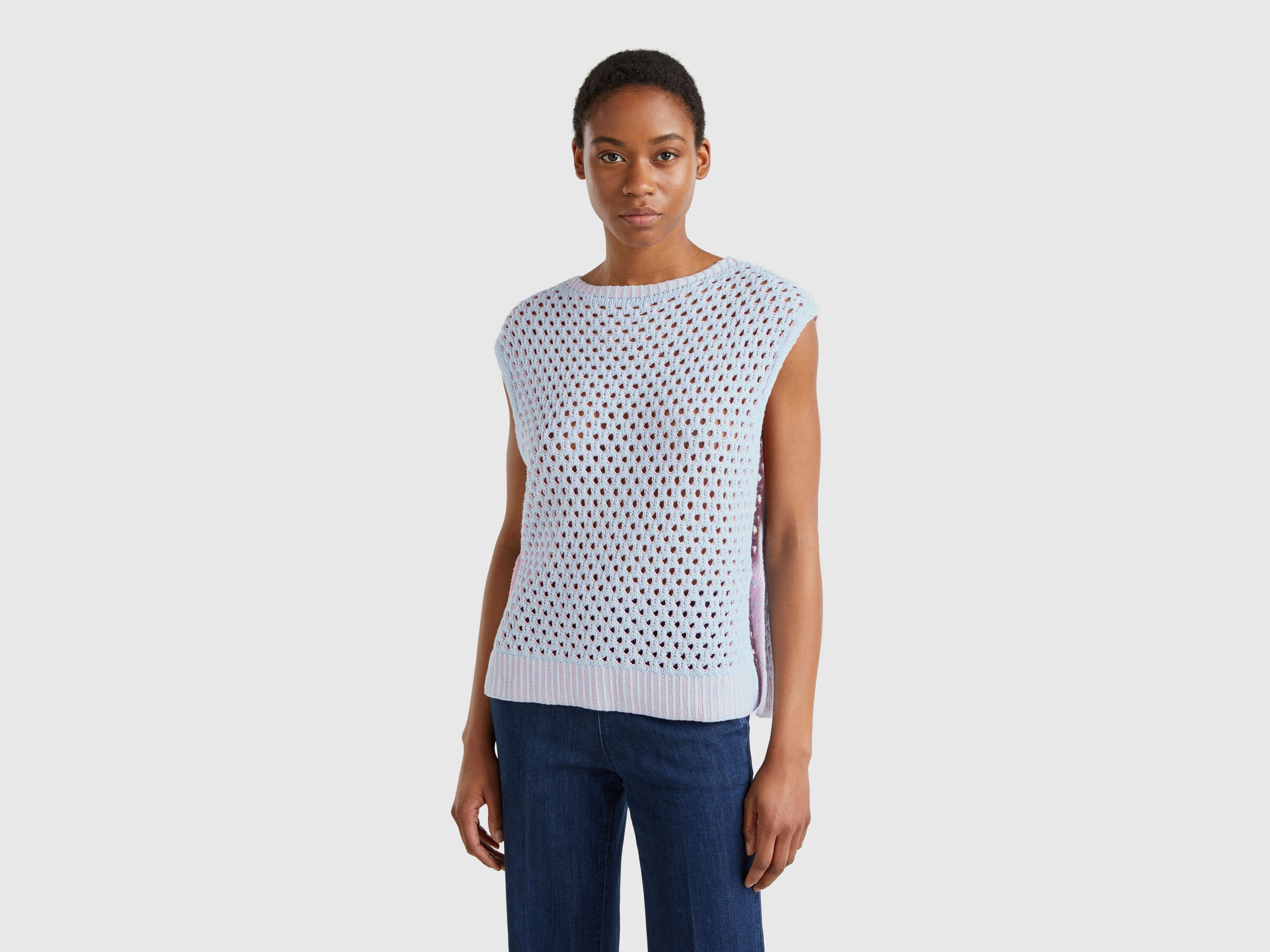 Gilet perforé sur-ajusté Gilet perforé sur-ajusté