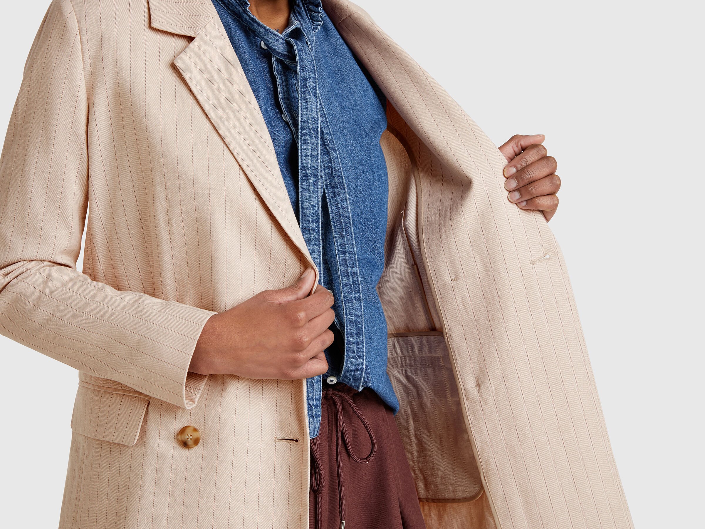 Blazer croisé à fines rayures – Image 5