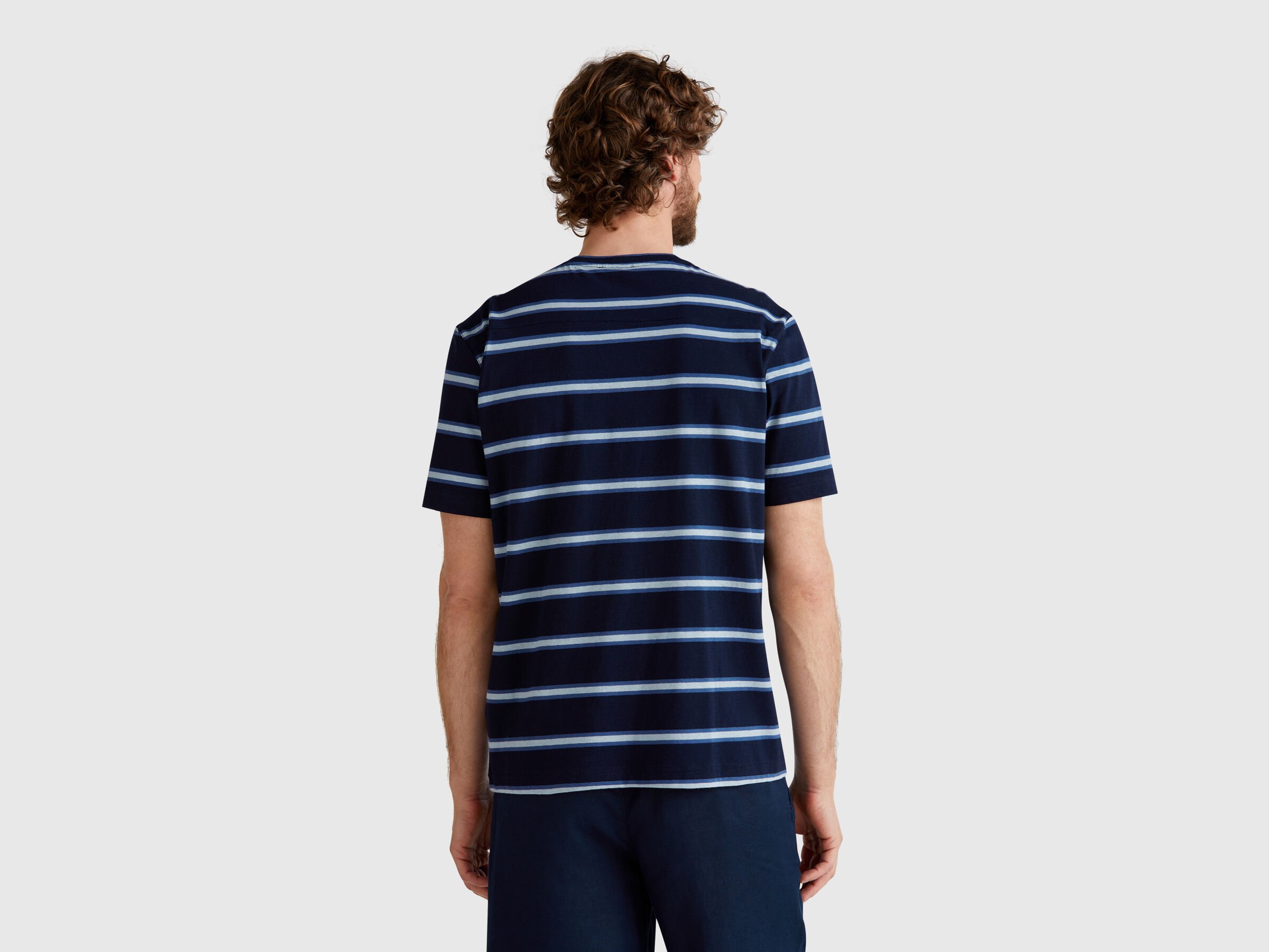 T-shirt rayé avec poche – Image 2