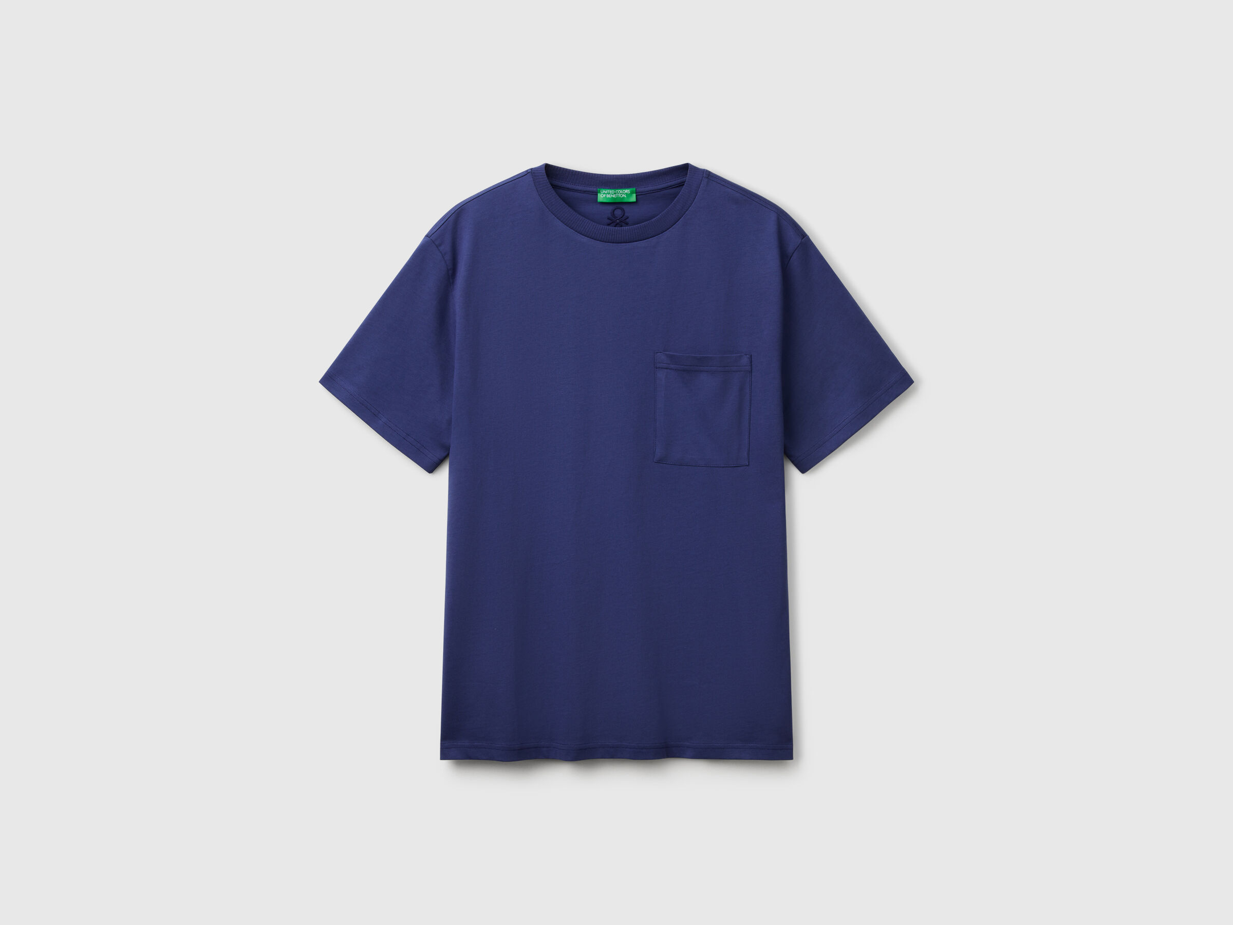 T-shirt bleu en coton bio à petite poche – Image 3