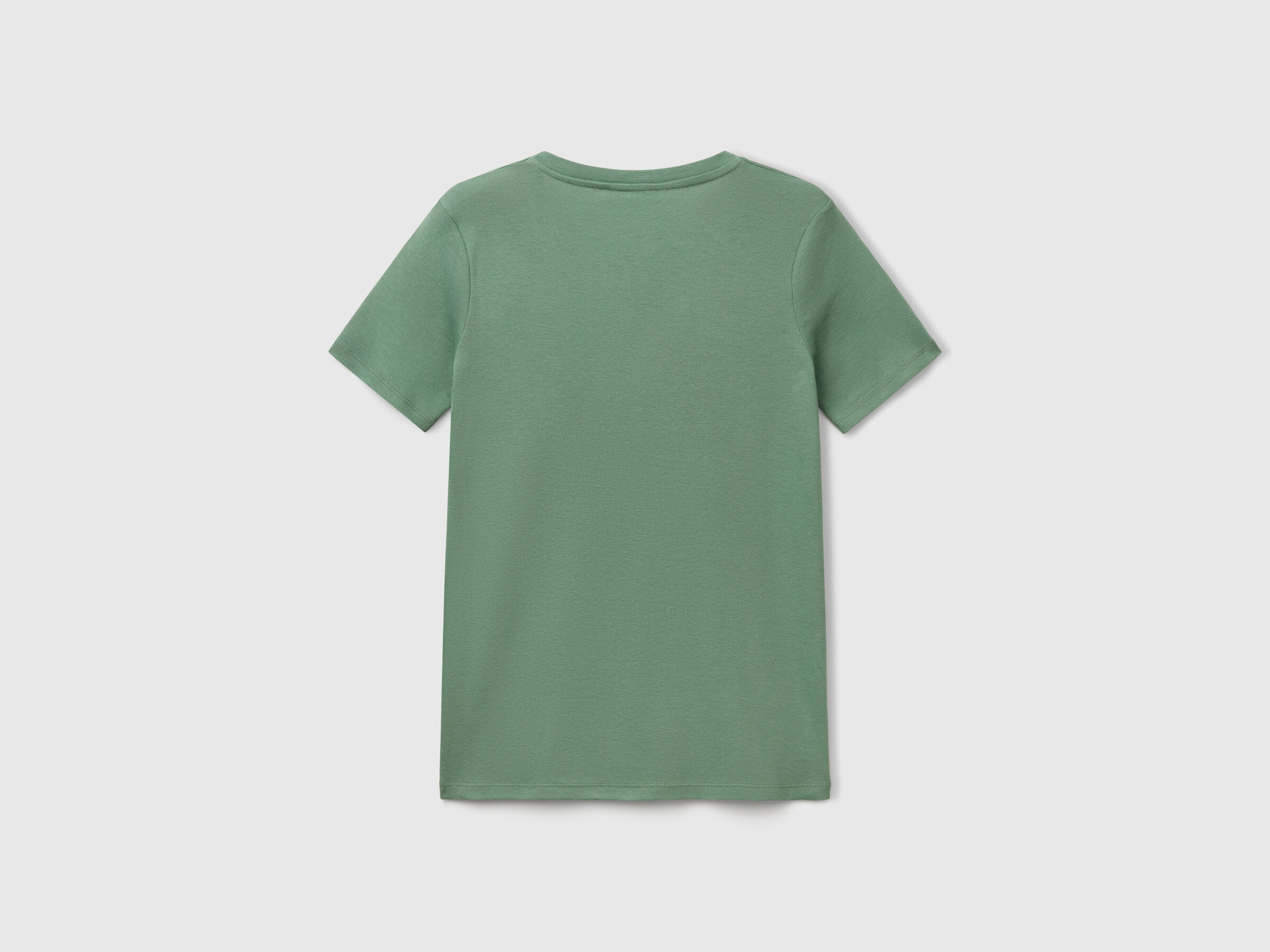T-shirt vert forêt en pur coton à col en V – Image 4