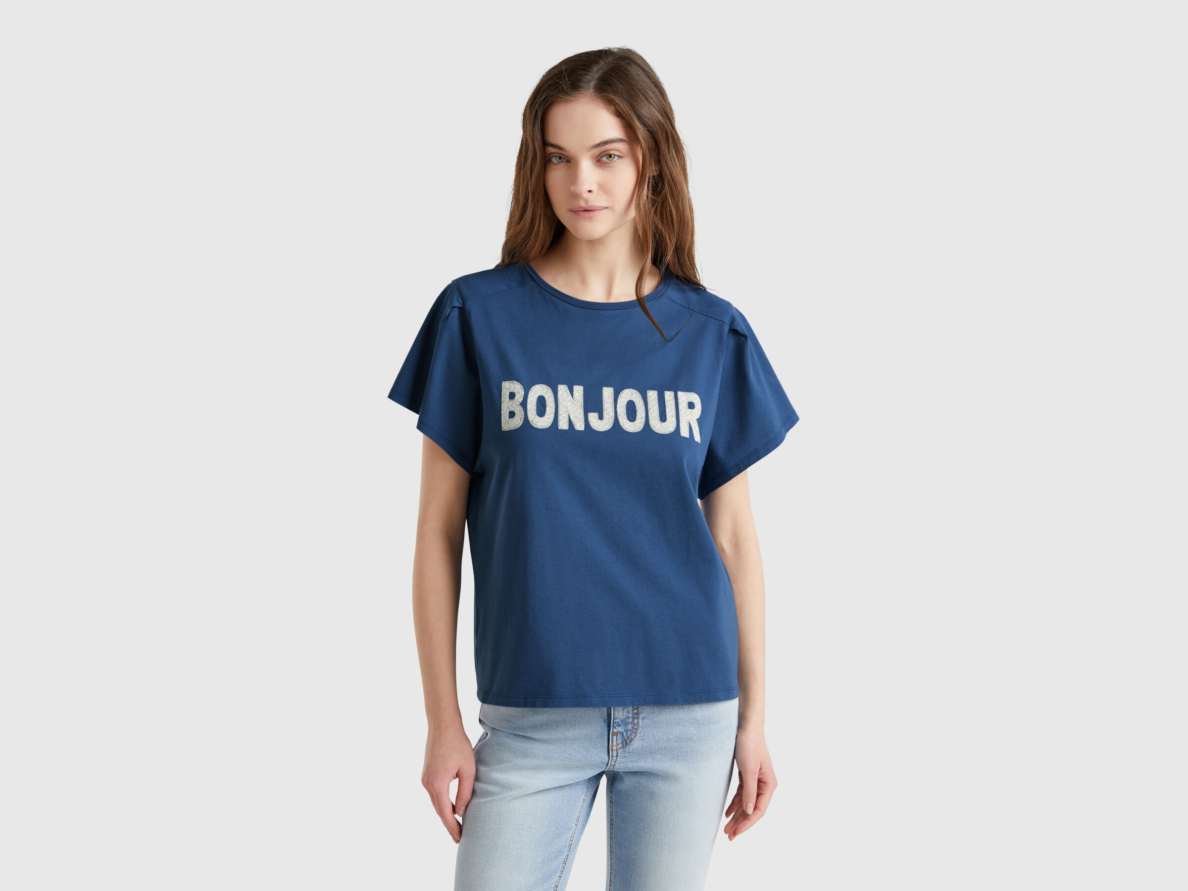 T-shirt avec broderie T-shirt avec broderie