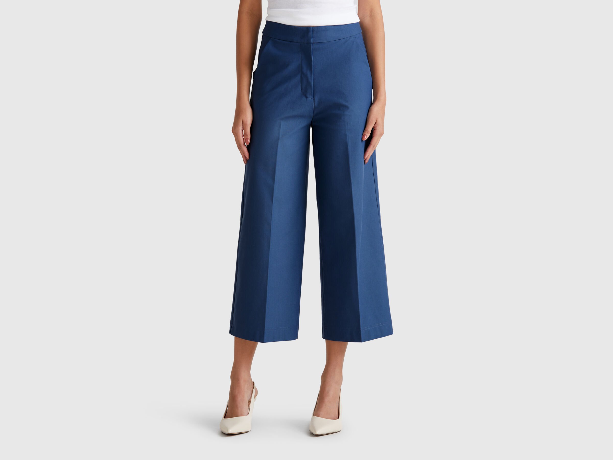 Pantalon court taille haute Pantalon court taille haute