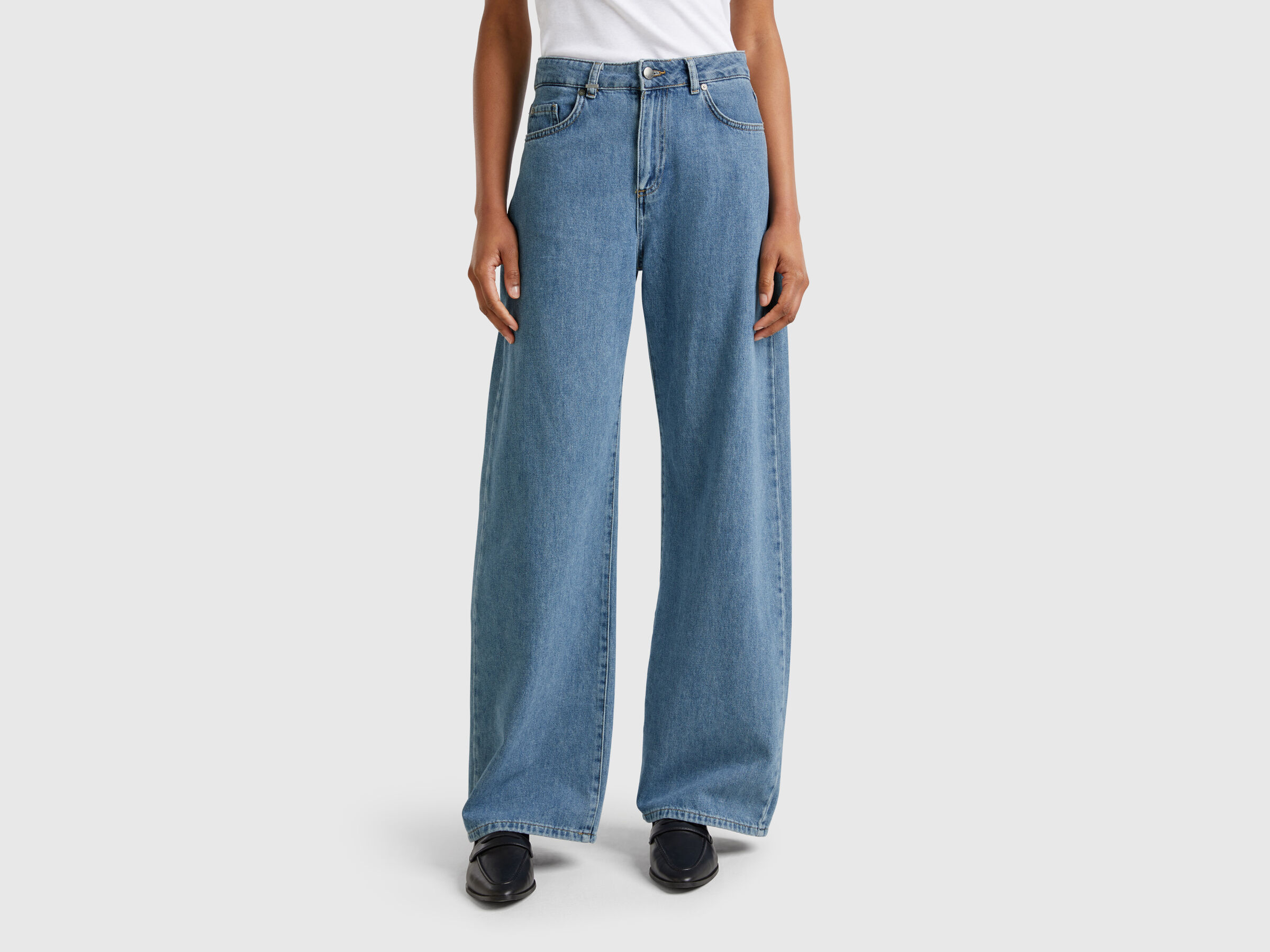 Jean coupe large Jean coupe large