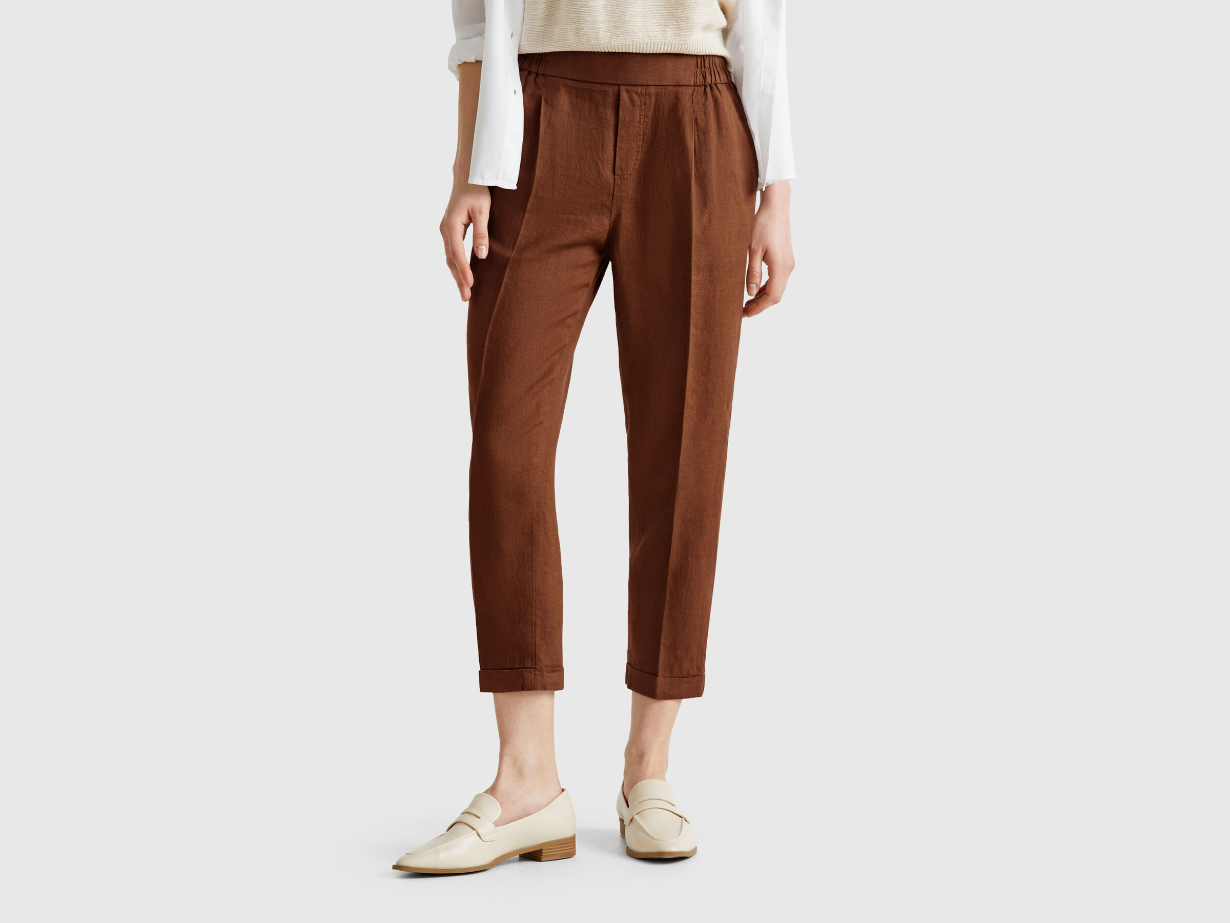 Pantalon court en 100% lin Pantalon court en 100% lin