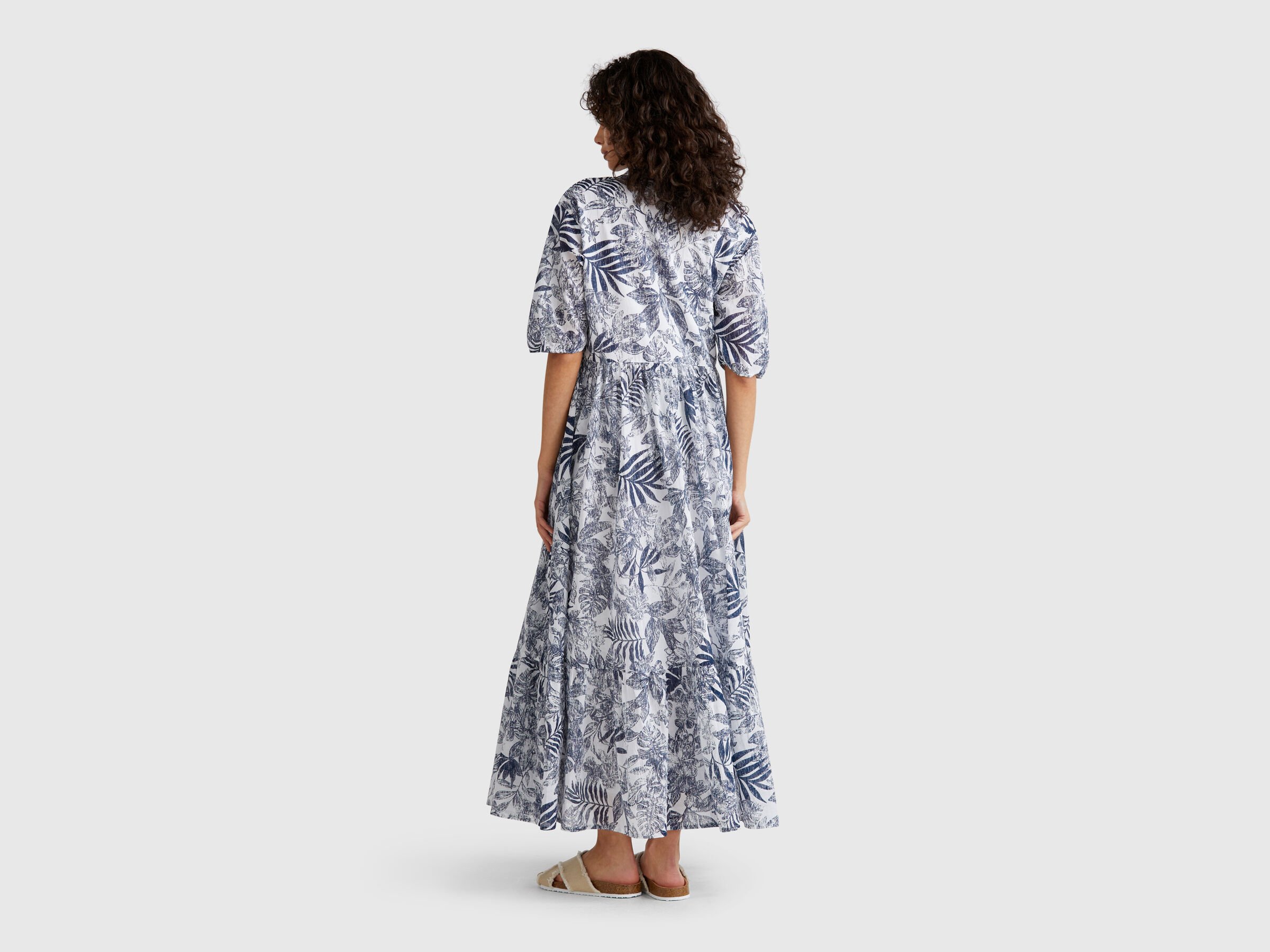 Robe à imprimé tropical – Image 2