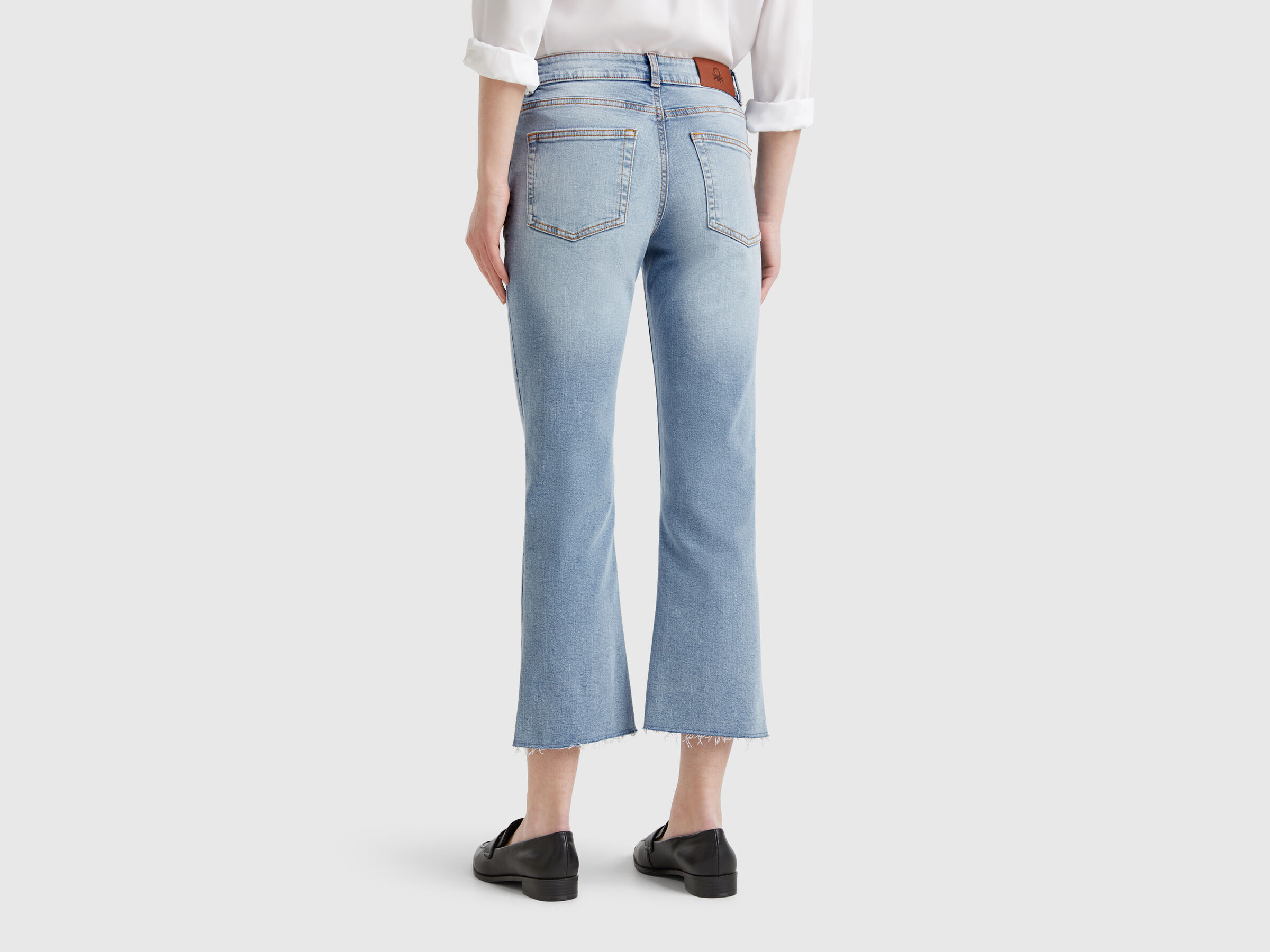 Jeans court en coton – Image 2