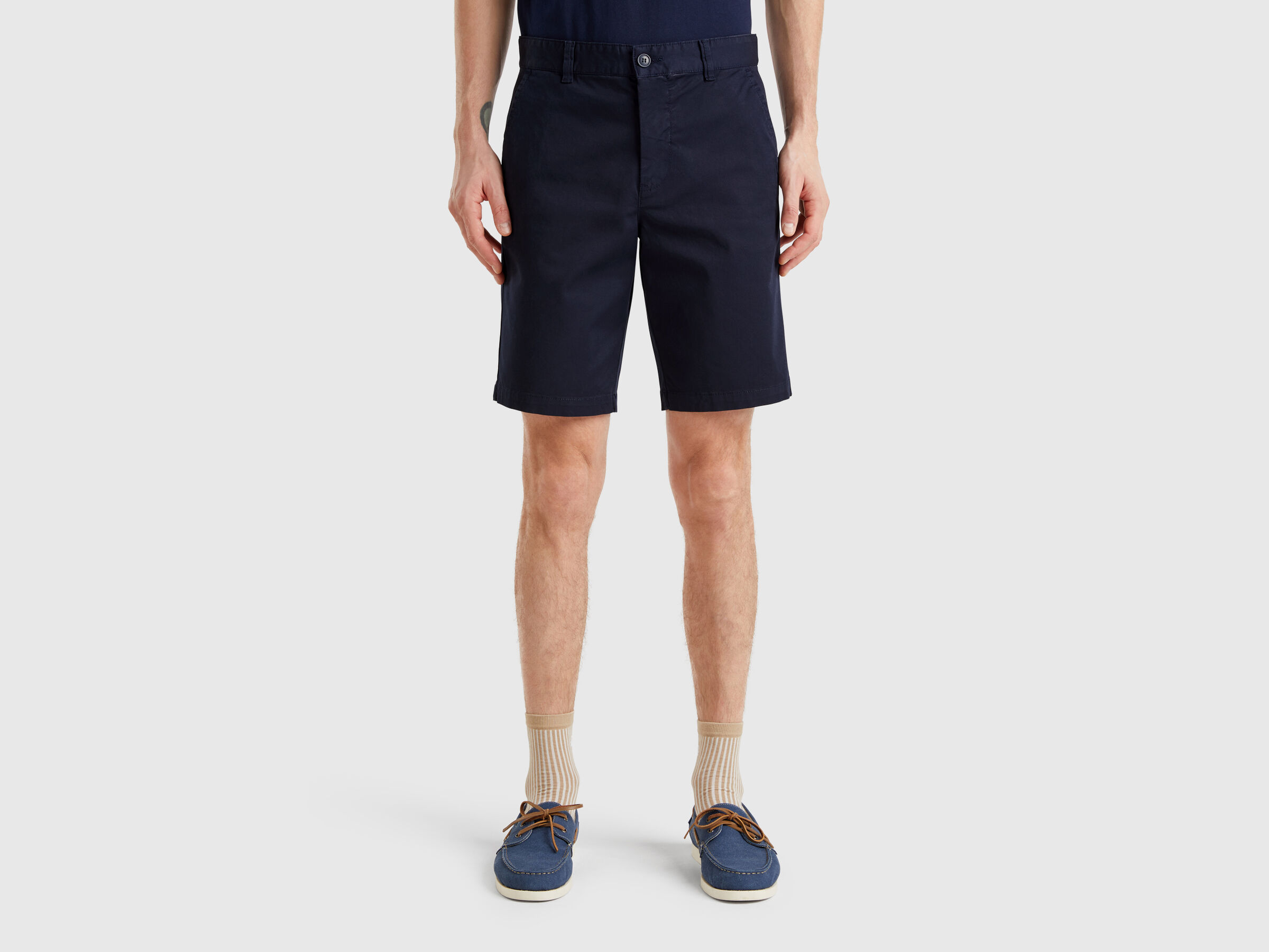 Bermuda chino en coton stretch Bermuda chino en coton stretch