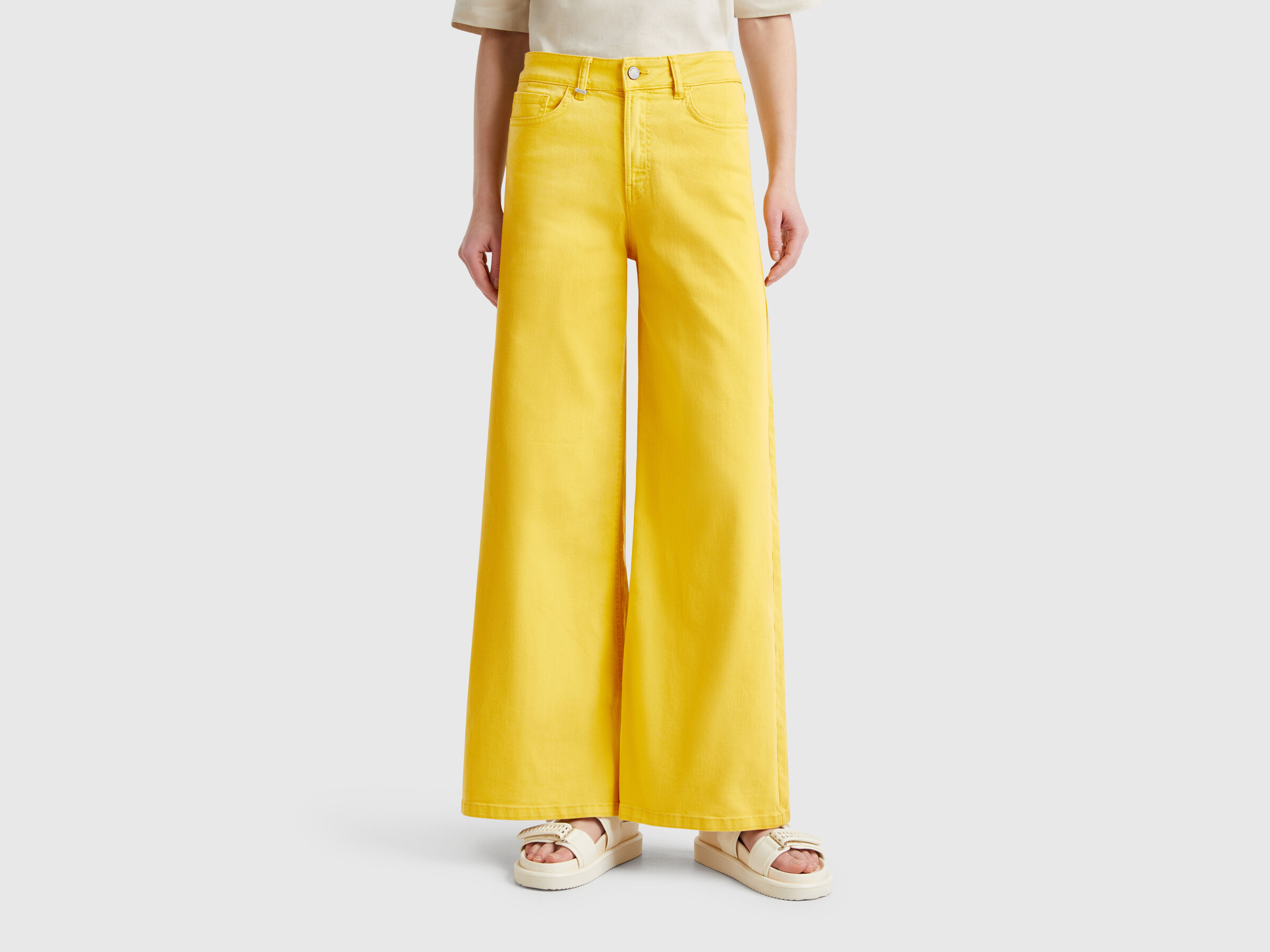 Pantalon coupe large Pantalon coupe large