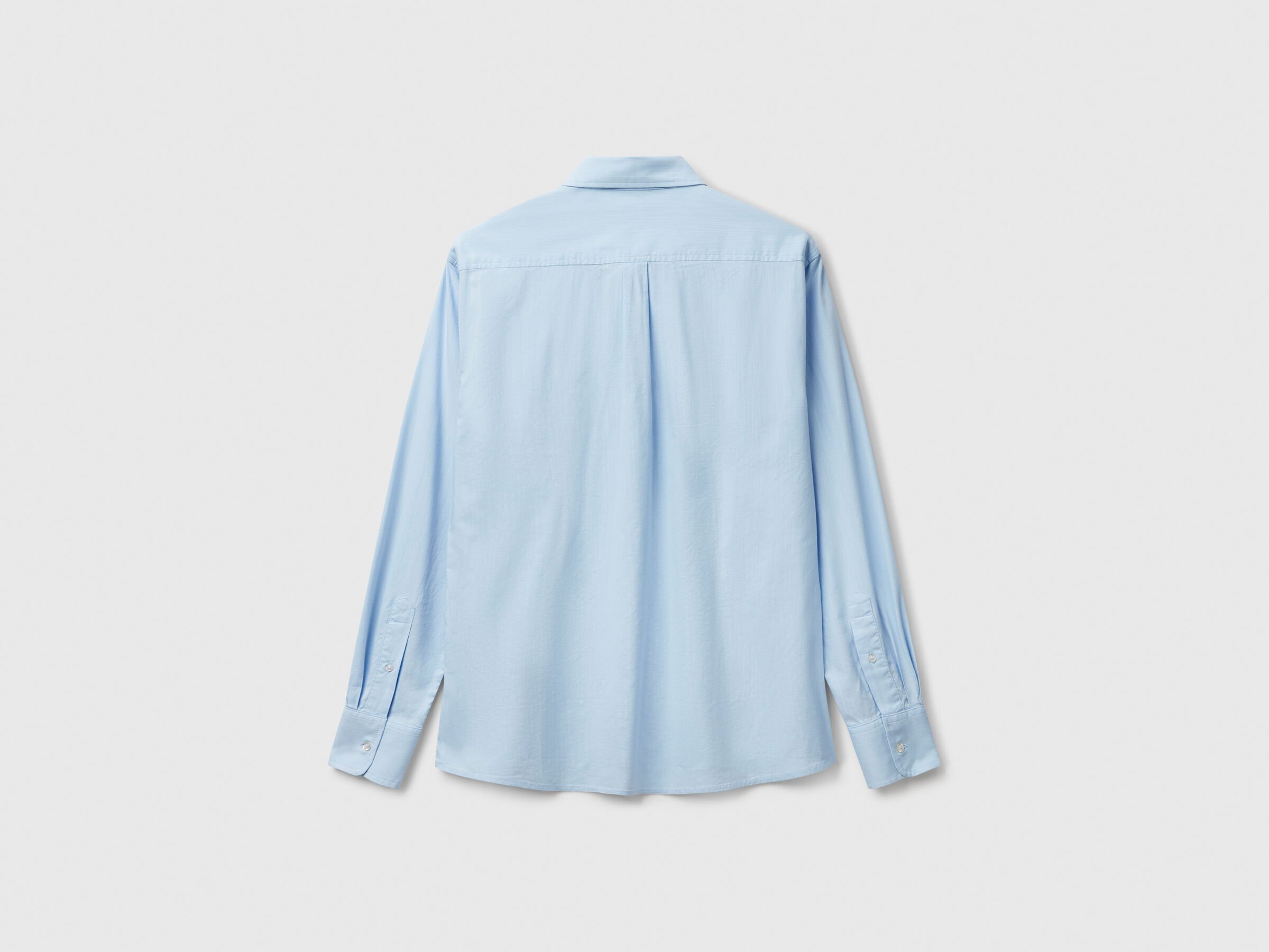 Chemise boutonnée coupe classique – Image 4