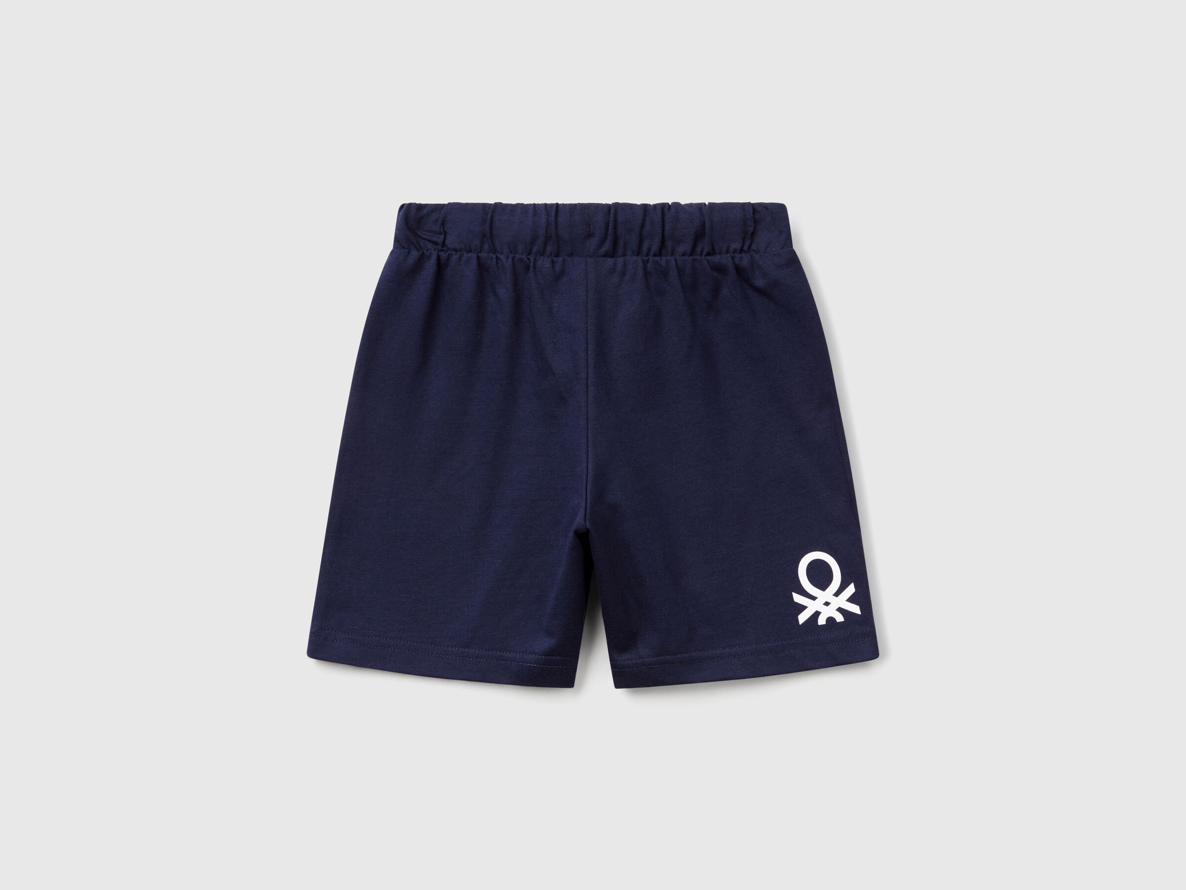 Bermuda coupe classique – Image 2