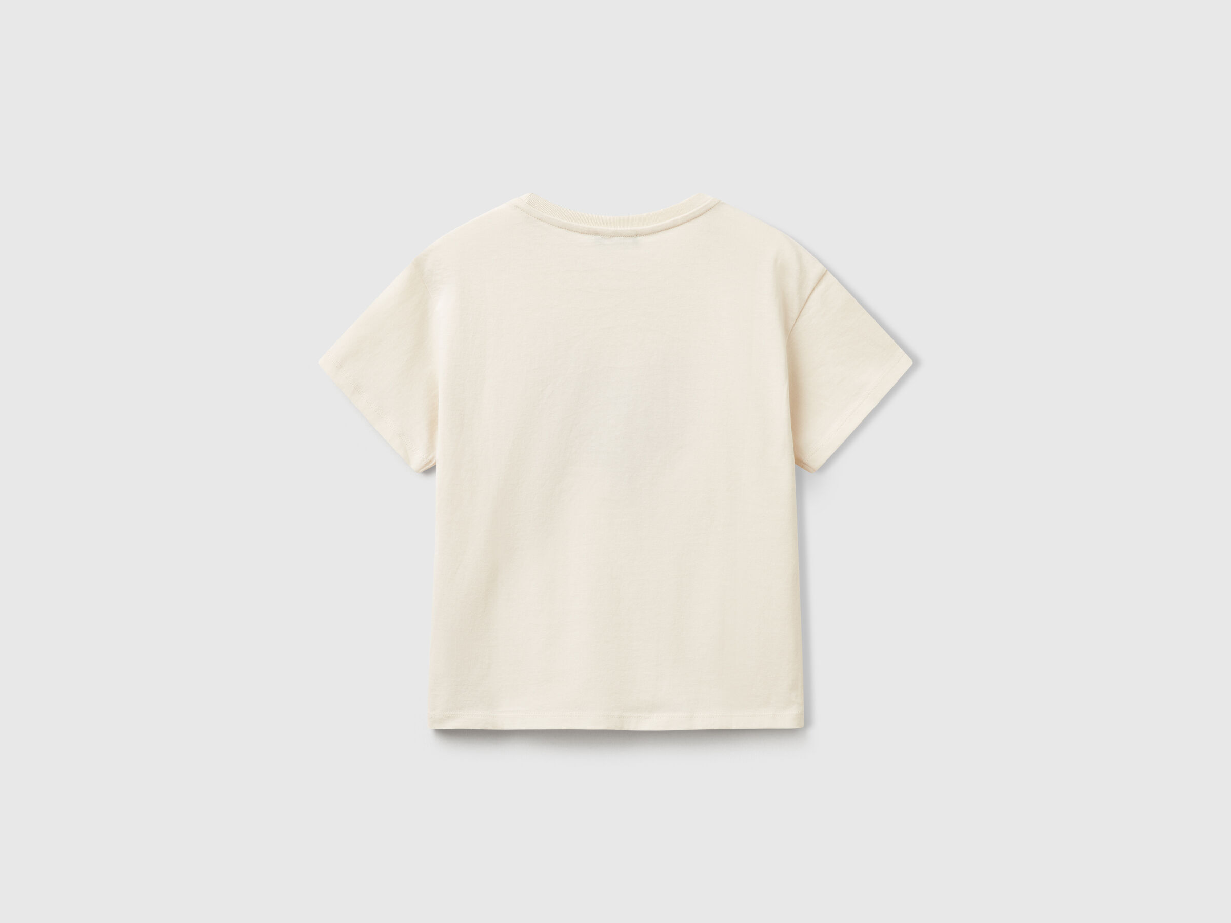 T-shirt avec imprimé et paillettes – Image 2