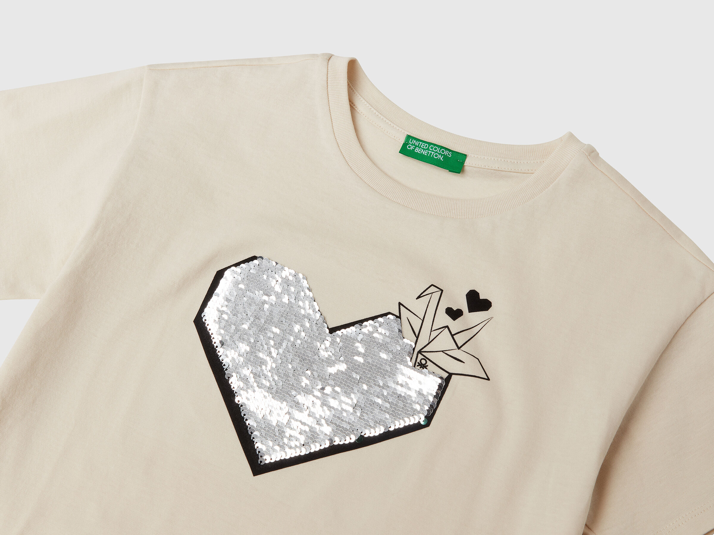 T-shirt avec imprimé et paillettes – Image 3
